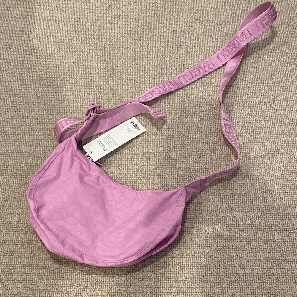 NEW! Baggu Peony Small Crescent Bag
